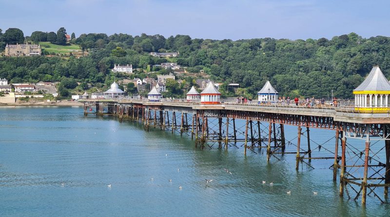 The image is of Bangor Pier in summer and it allows users to see what Bangor Pier looks like